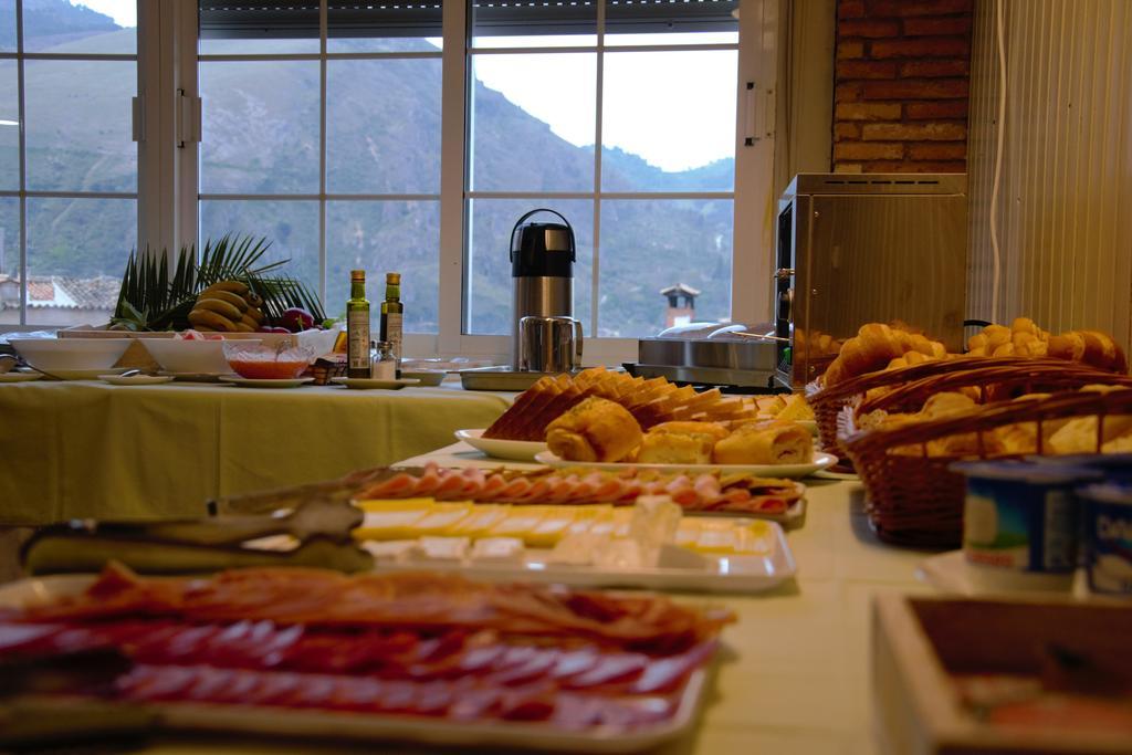Hotel Balcon De Cazorla Ngoại thất bức ảnh
